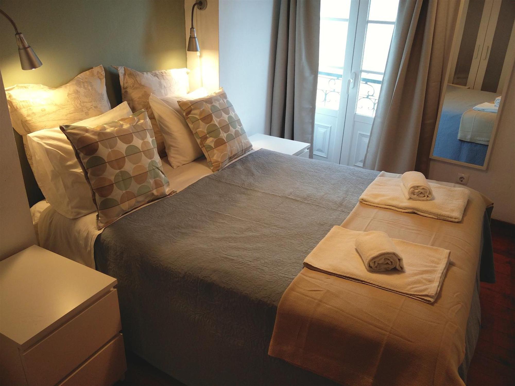 Myplacelisbon - Alfama River View Apartment Номер фото
